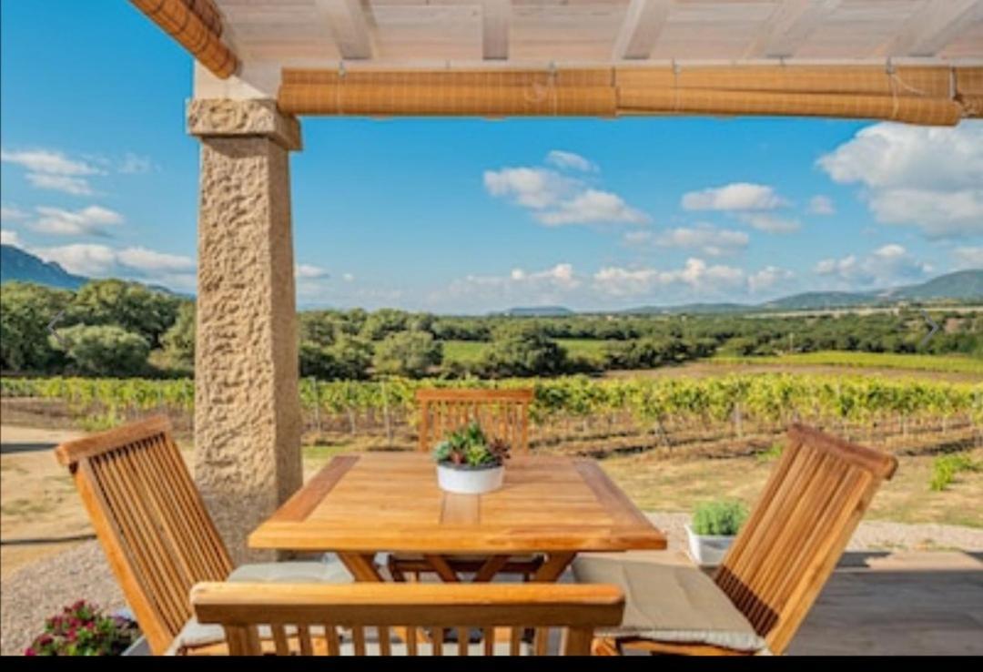 Elegant Country Open Space Deluxe Tenuta Piredu -Monti-Olbia المظهر الخارجي الصورة